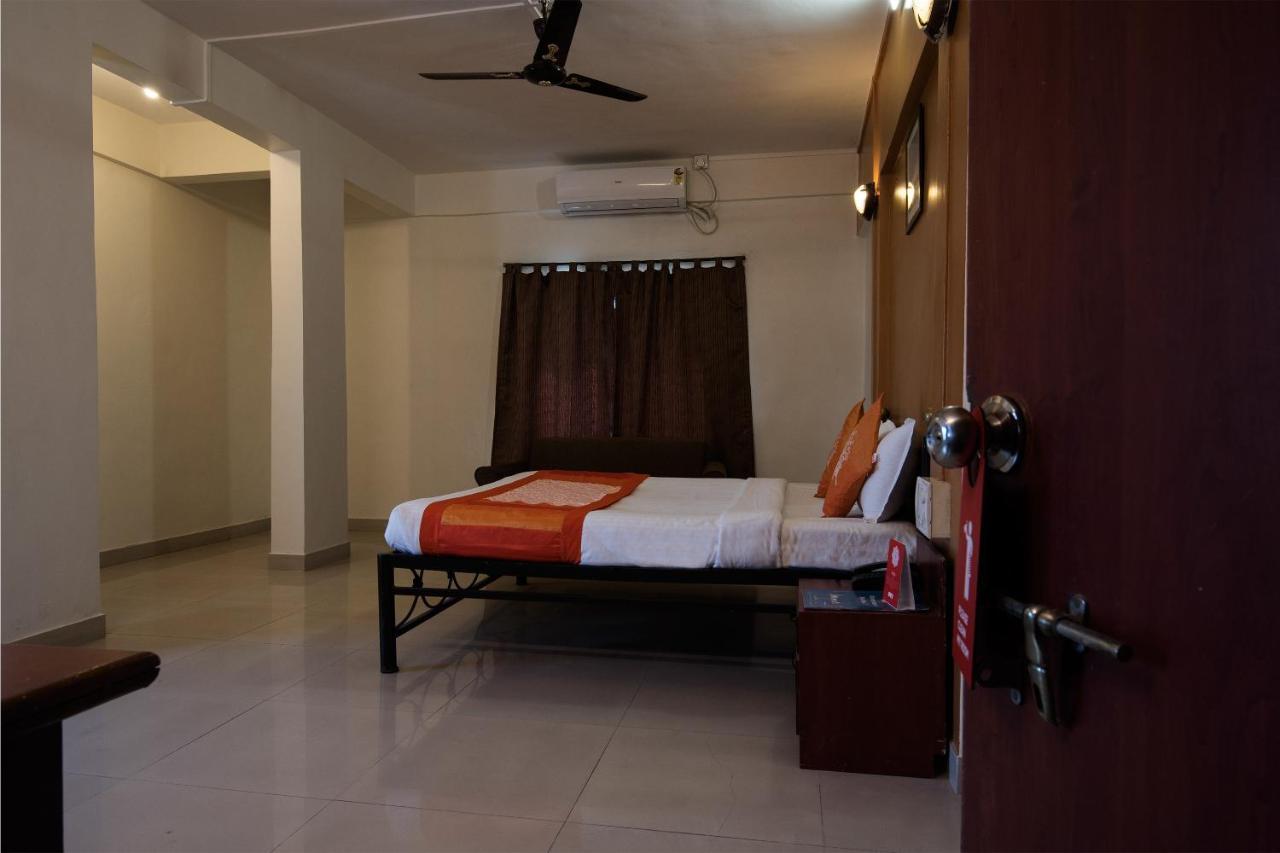 Oyo 1065 Hotel Hmr Royal Inn Pune Luaran gambar