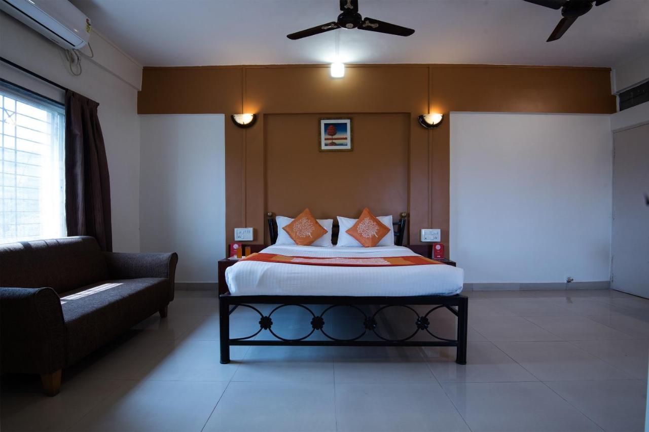 Oyo 1065 Hotel Hmr Royal Inn Pune Luaran gambar