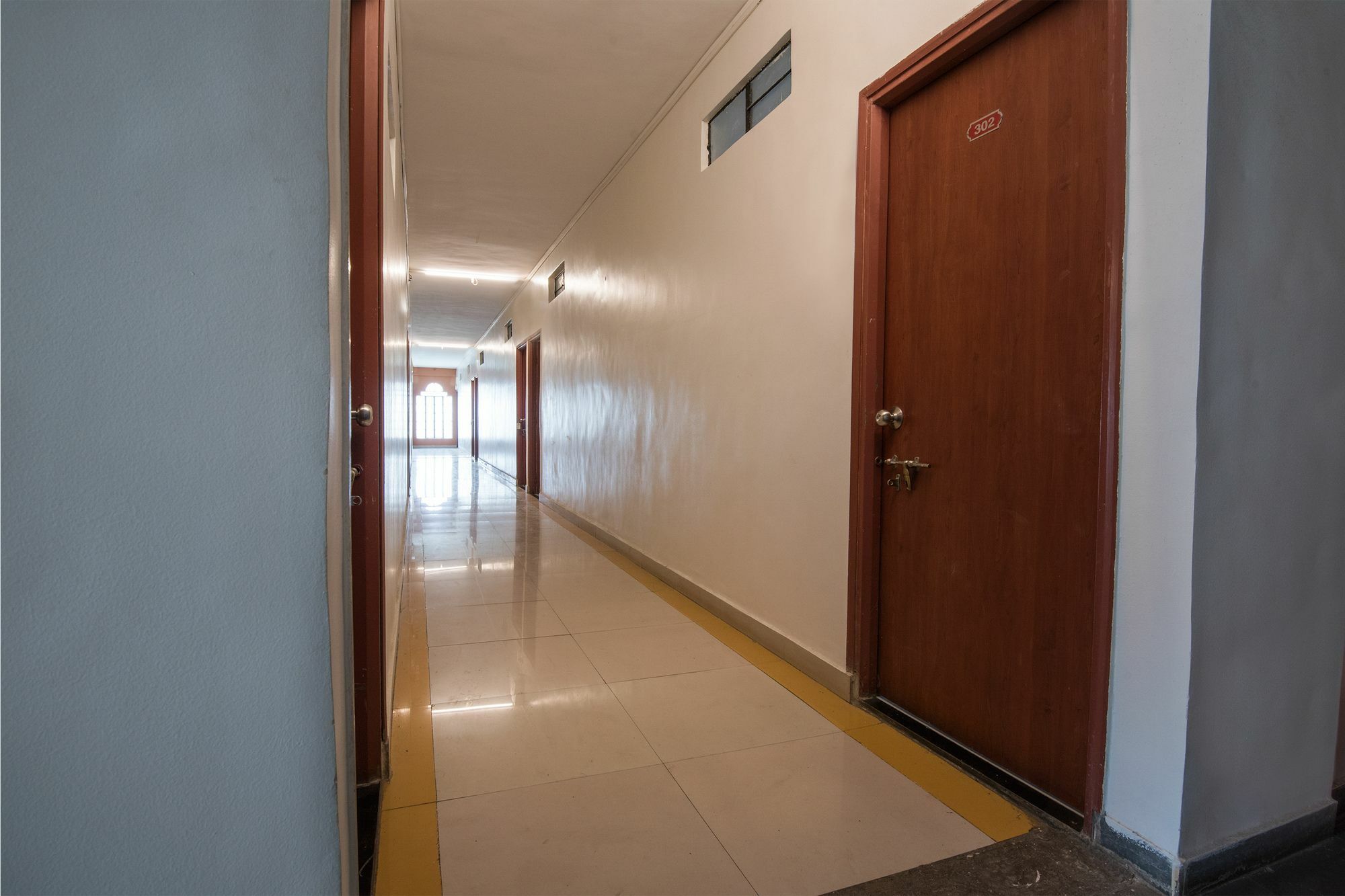 Oyo 1065 Hotel Hmr Royal Inn Pune Luaran gambar